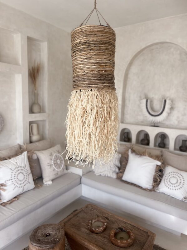 lampa boho brązowa na taras z frędzlami