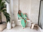 tunika plażowa w stylu boho z frędzlami