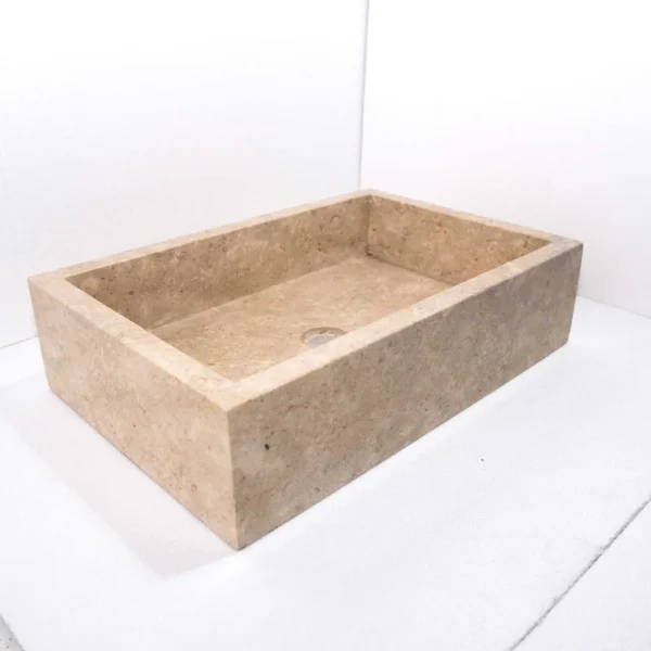 umywalka marmurowa z jasnego marmuru