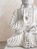 rzeźba budda