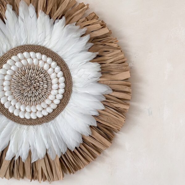 dekoracja ścienna boho z piór