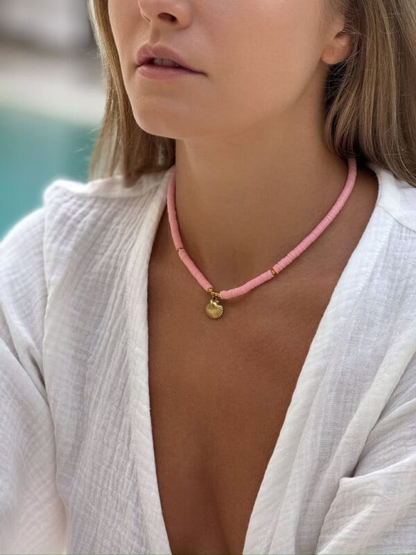 naszyjnik choker różowy z muszlą