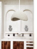 mala lampa w stylu wabi sabi beżowa